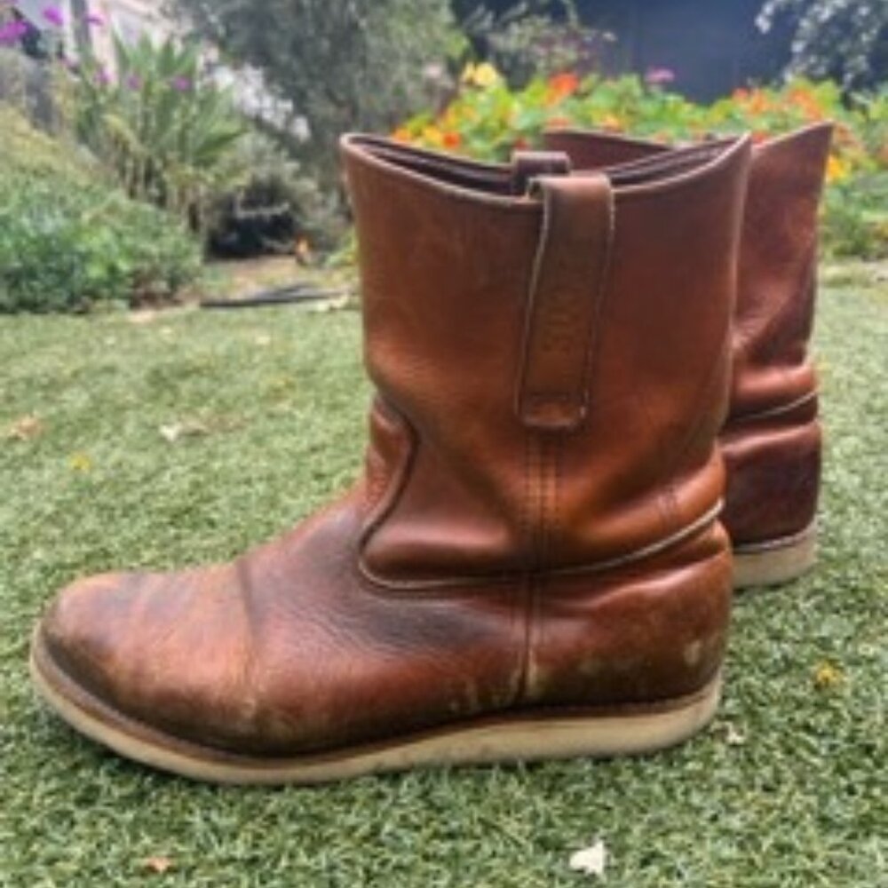 Red Wing 866 Traction Tred 9" Soft Toe Pull On Boot